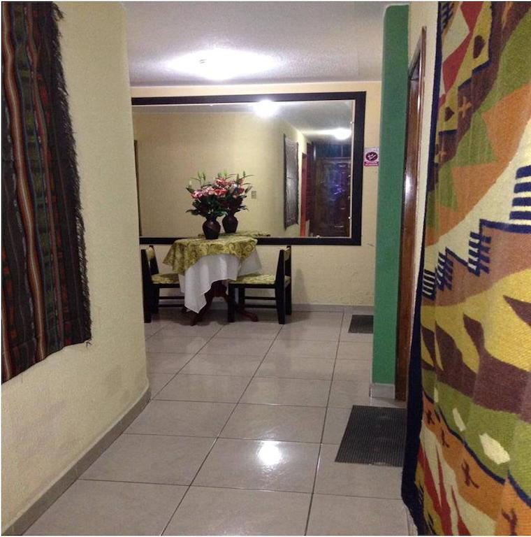 Hostal Jora Continental كوتاكاتشي المظهر الخارجي الصورة