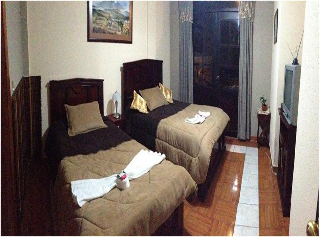 Hostal Jora Continental كوتاكاتشي الغرفة الصورة
